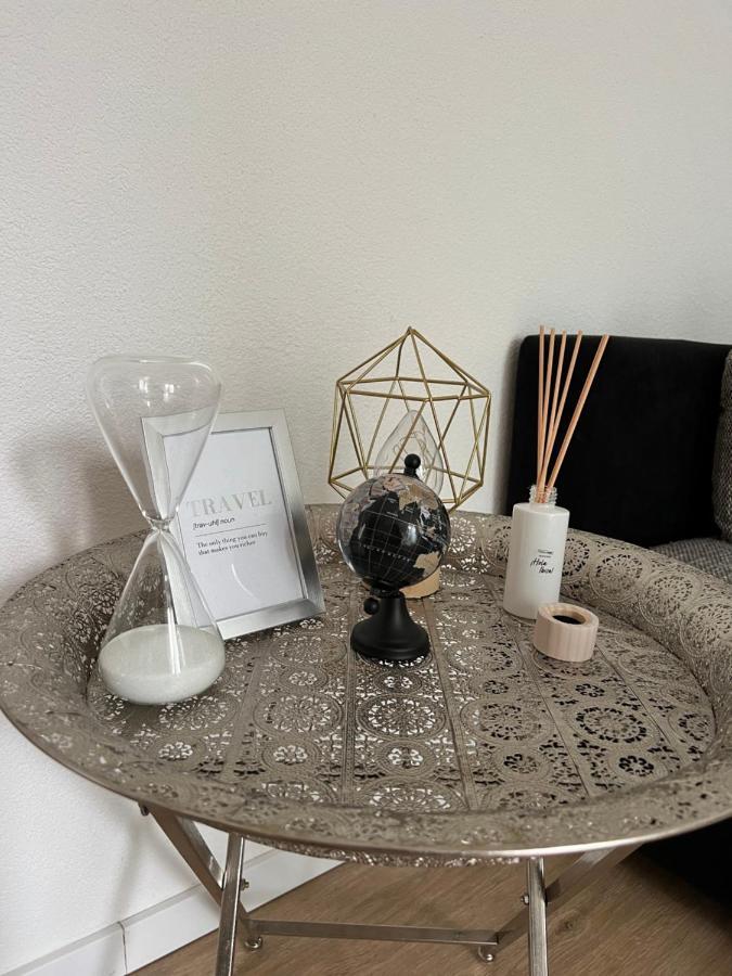 Moderne Gemuetliche Ferienwohnung In Friedrichshafen Bagian luar foto